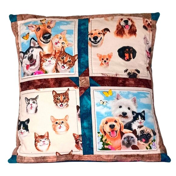 LikeNew Handmade Quilted Vintage 15"x15" Pillow With Funny Cats & Dogs Prints - Picture 2 of 8